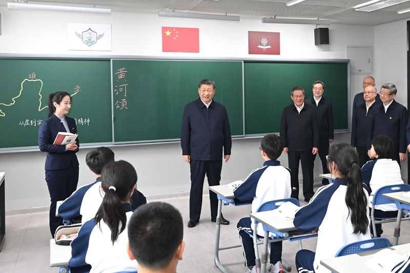 国产精品扒开腿做爽爽爽A片软件